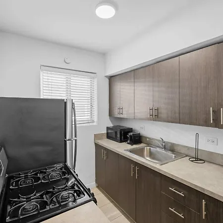 Stylish Apt North Shore 1Br